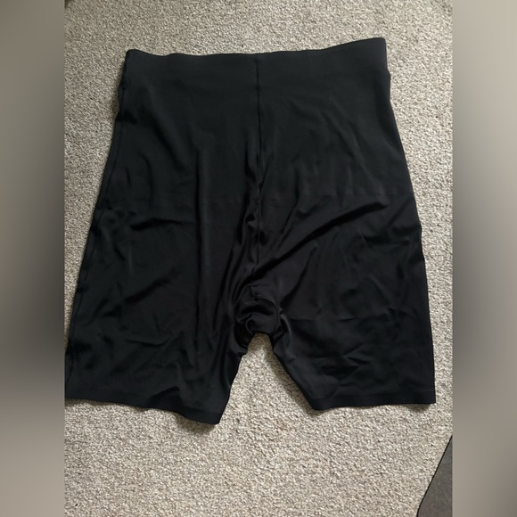 Dress Barn Other - Dress Barn Black Bodyshaper shorts